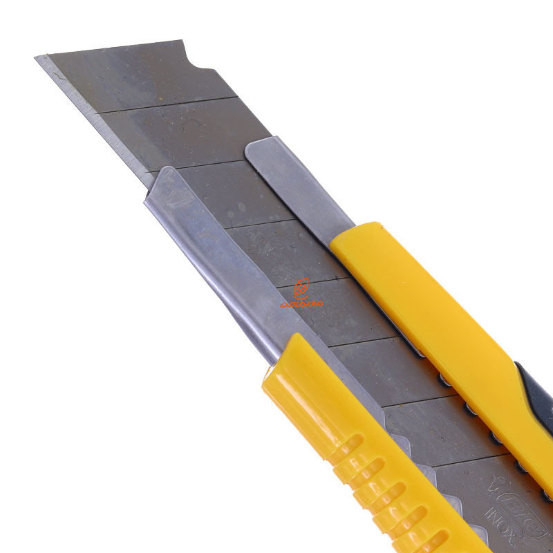 کاتر پلاستیکی بزرگ زرد بیک BIC (1)