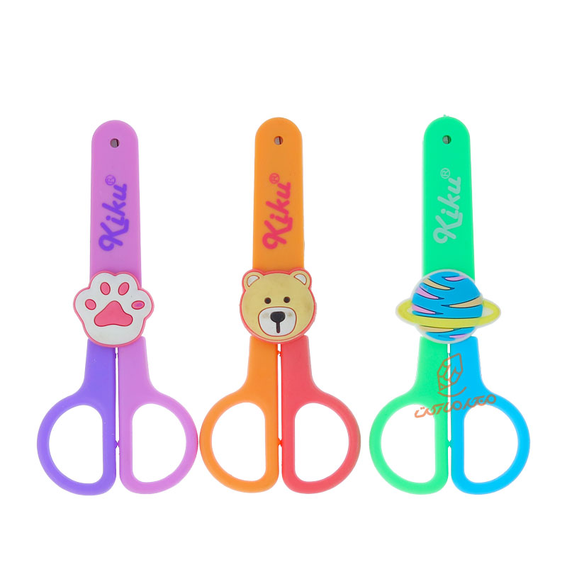 قیچی فانتزی غلاف دار کد 671 کیکو