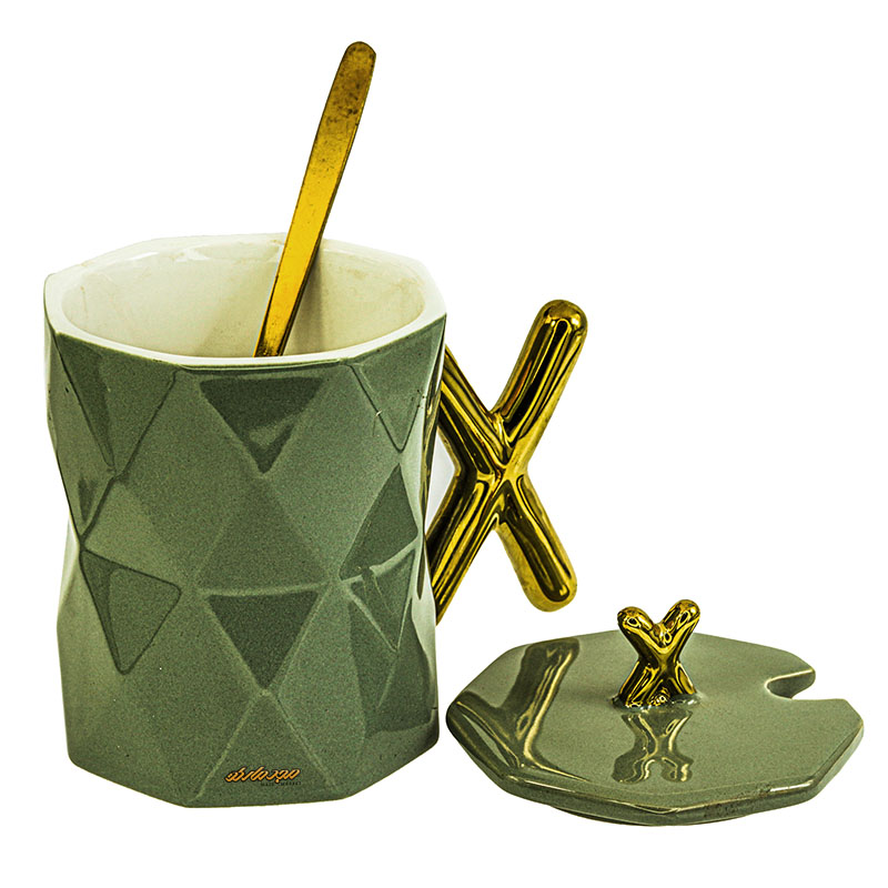 ماگ فانتزی سبز متالیک طرح دسته طلایی (1)