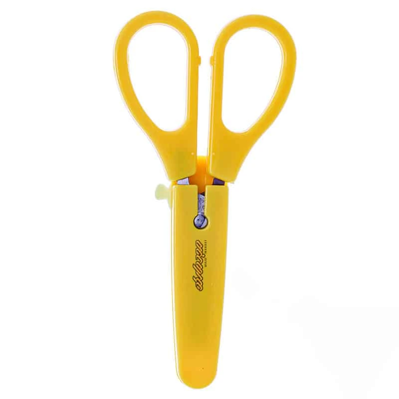 قیچی فانتزی غلاف دار زرد طرح اسب دریایی کیکو کد 371 (3)