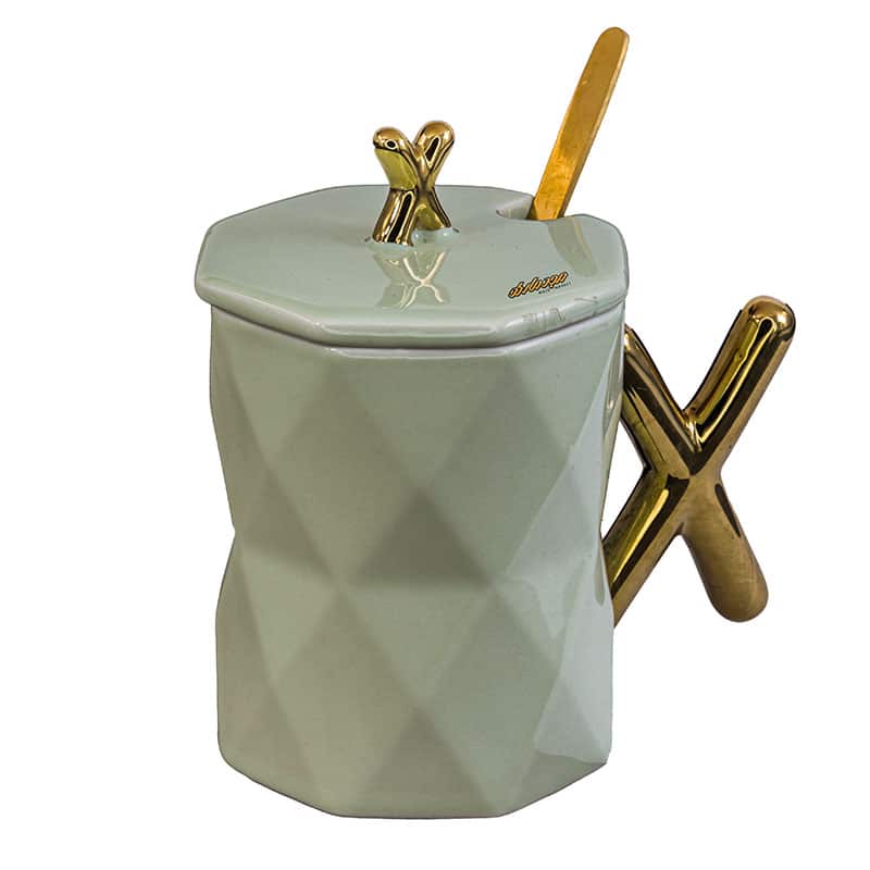 ماگ فانتزی سبز پاستلی طرح دسته طلایی