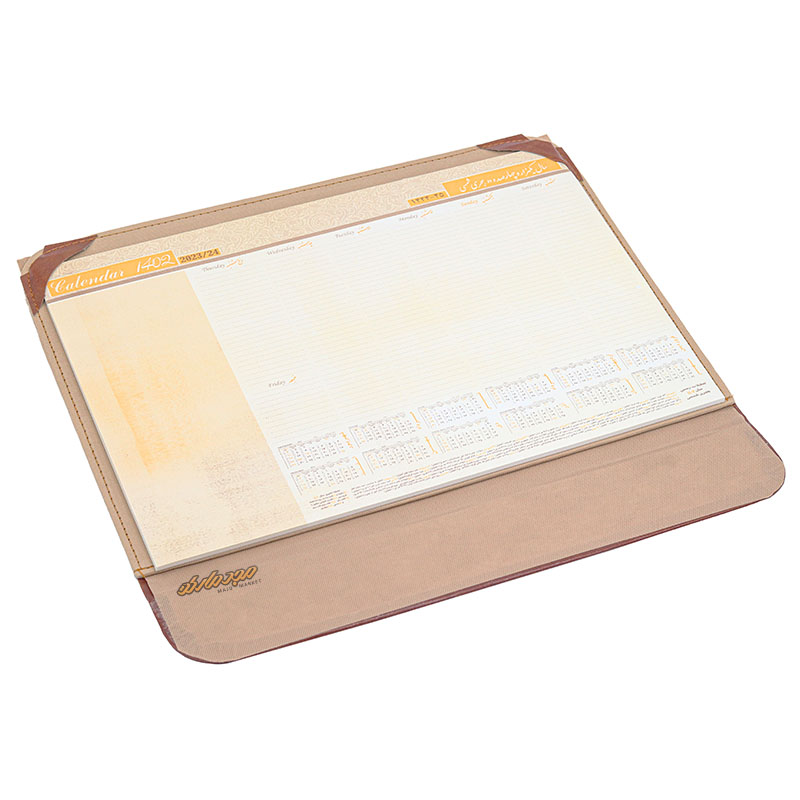 تقویم رومیزی 1402 قهوه ای مدل دستیار منشی ایلیا (3)