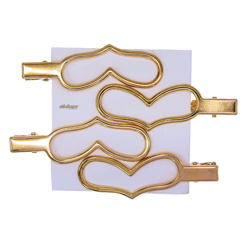 گیره فلزی 4 عددی رزین طرح قلب بزرگ