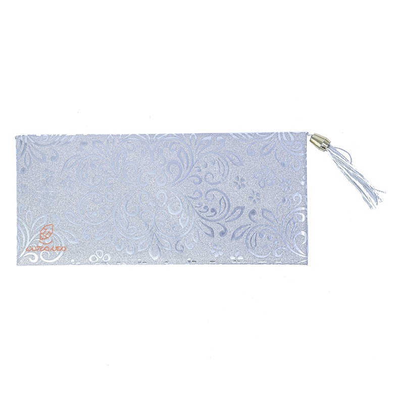 پاکت پول اکلیلی منگوله دار طرح گل نقره ای