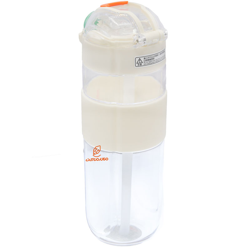 قمقمه نی دار 580 میل کد 822 سفید SPAGE CAPSULE (3)