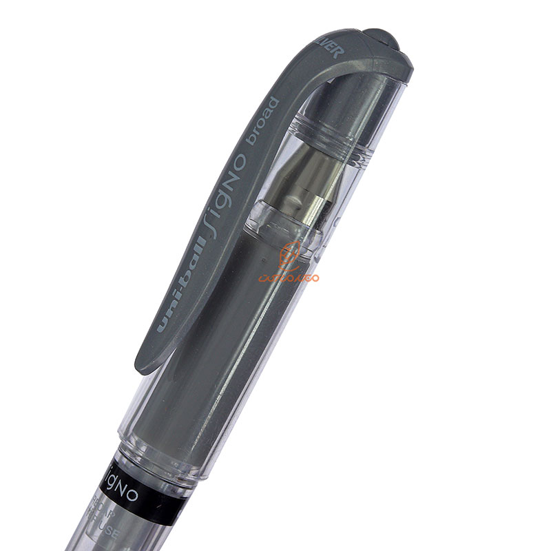 خودکار سیگنو ژل 1.0 نقره ای (UM153) یونی بال (4)