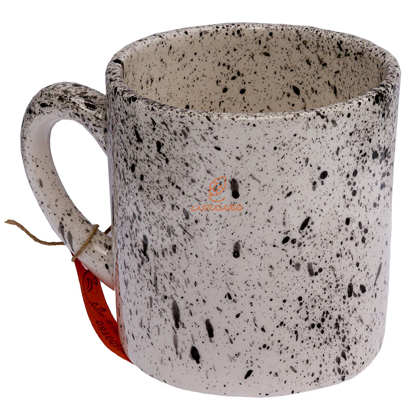 ماگ مشکی سفید استوانه (4)