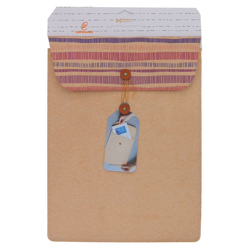 پاکت وولن سایز 4 طرح خطوط رنگی لوتوس