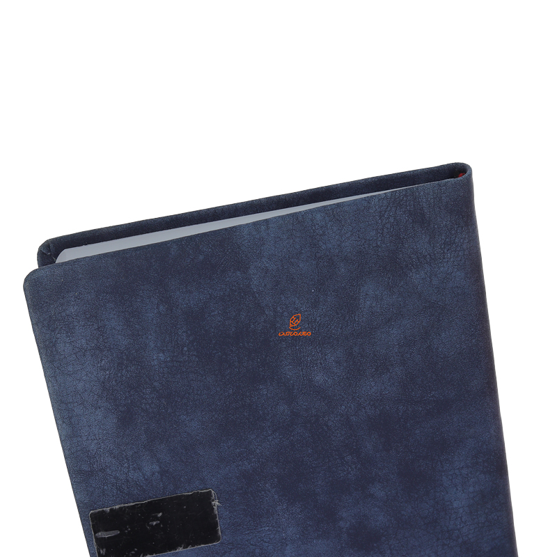 سالنامه (سررسید) 1403 دوختی مدل ژینا آبی کیا (4)