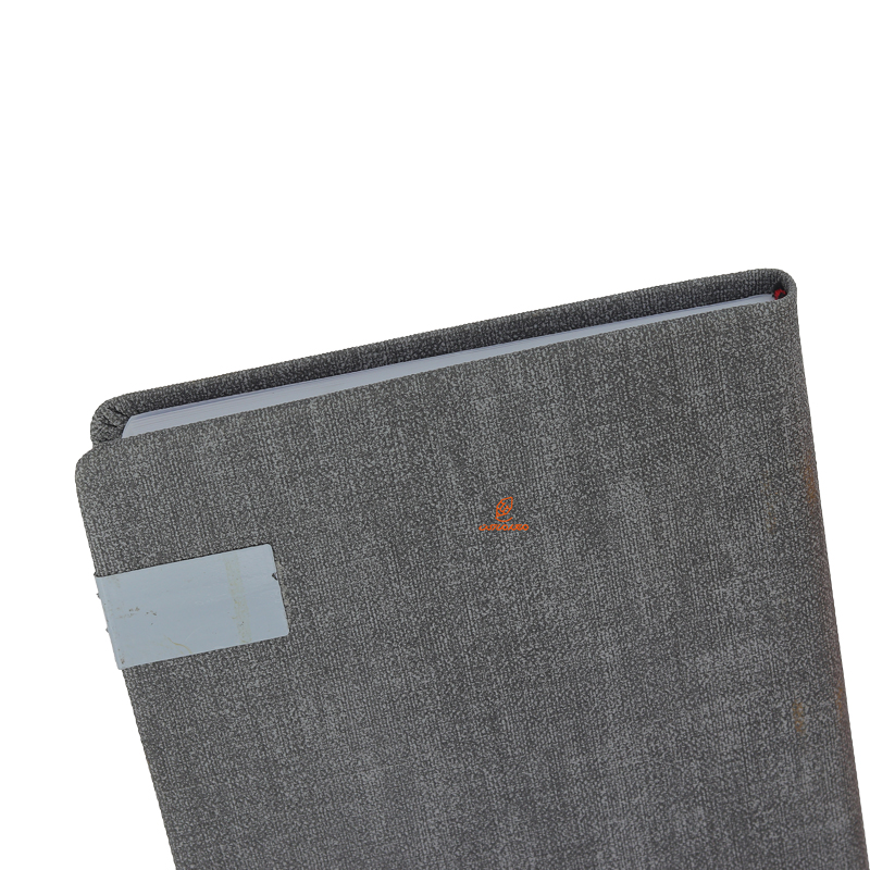 سالنامه (سررسید) 1403 دوختی مدل ترلان طوسی کیا (1)