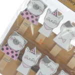 گیره چوبی فانتزی 10 عددی طرح گربه های رنگی WOODEN CLIP (1)