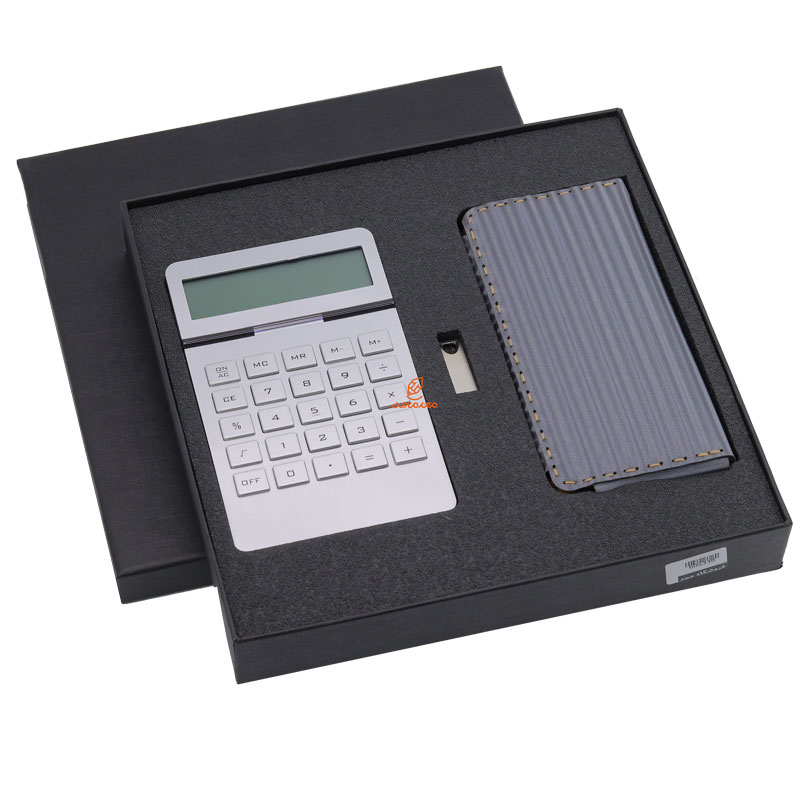 ست مدیریتی 3027 (کیف پالتویی+فلش+ماشین حساب) نادری