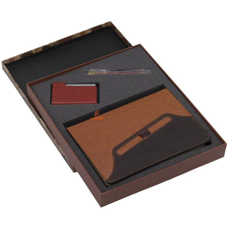 ست مدیریتی سه تکه (سالنامه+خودکار+جاکارتی) ایلیا (2)