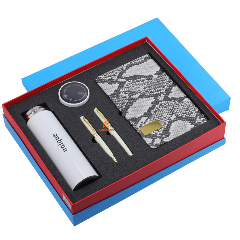 ست مدیران 2017 (سررسید+فلاسک+خودکار+روان نویس) نادری