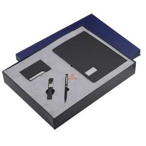 ست مدیریتی 1011(سررسید+جاکارتی+جاکلیدی+خودکارتاچ دار) نادری