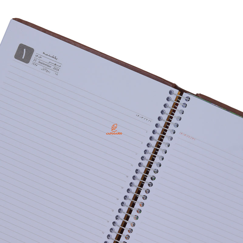 سالنامه (سررسید) 1403 وزیری ترمو ایلیا 212 (5)