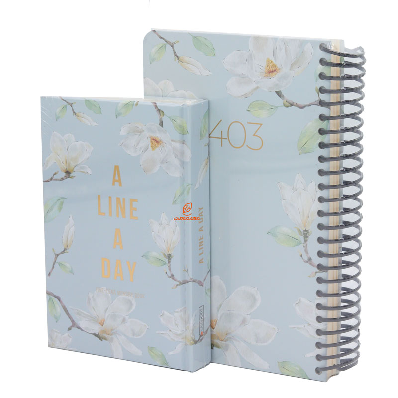 ست سالنامه 1403 و یادداشت طرح گل سفید دات نوت Dotnote (5)