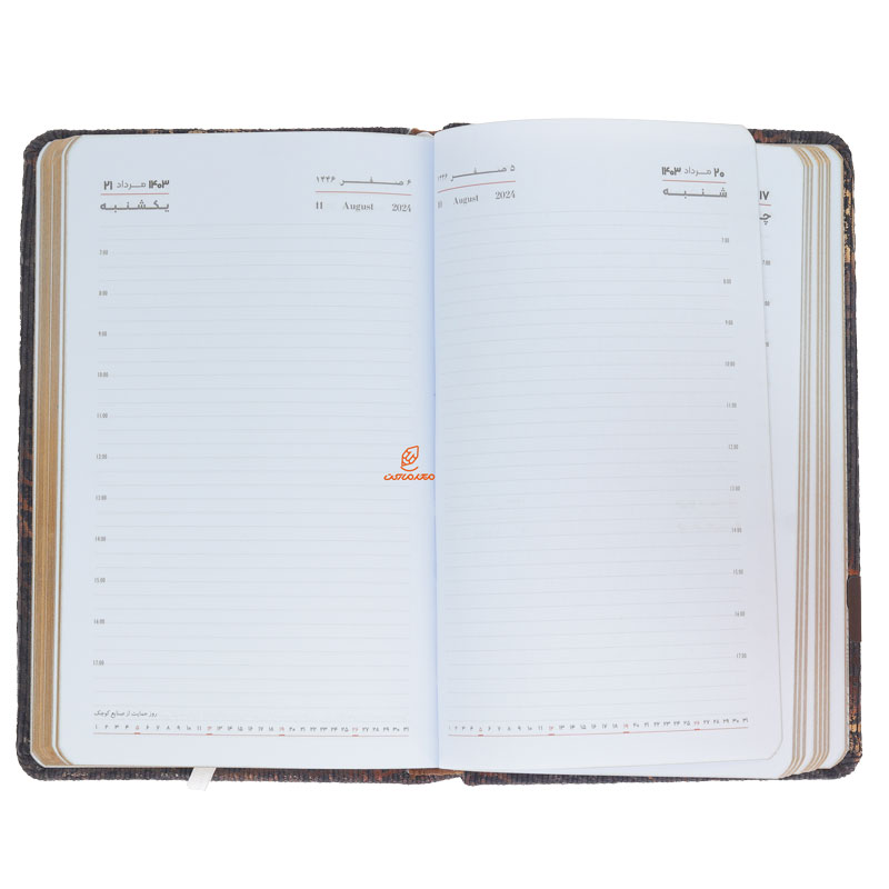 سالنامه (سررسید) 1403 اروپایی مخملی جلد پوست ماری عرش (1)