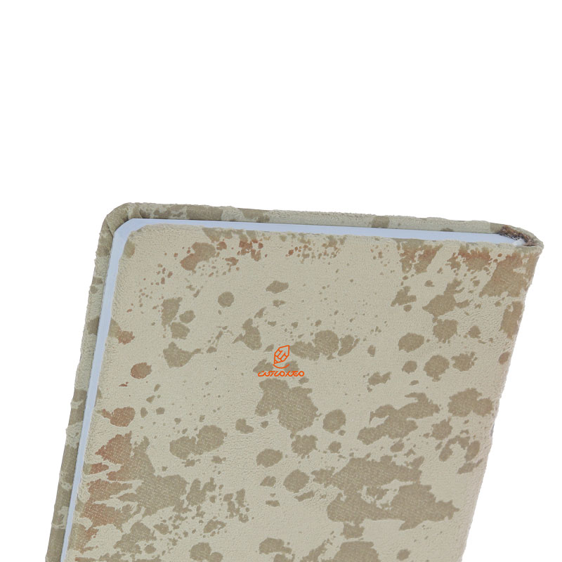 سالنامه (سررسید) 1403 اروپایی ابری جلد کرمی عرش (4)