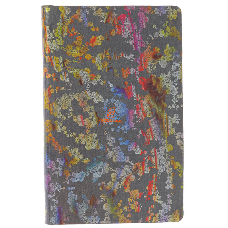 سالنامه (سررسید) 1403 اروپایی مخملی جلد نقره ای عرش (3)