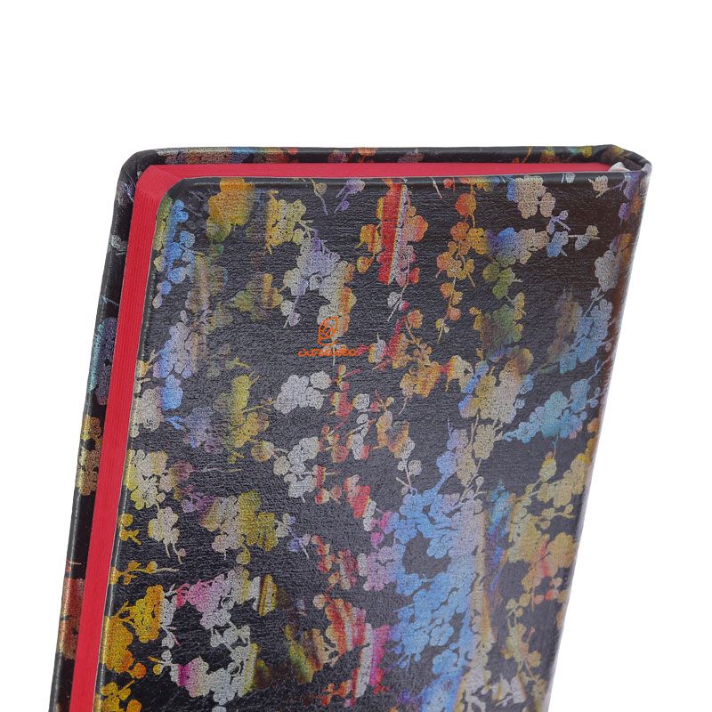 سالنامه (سررسید) 1403 اروپایی مخملی جلد مشکی عرش (4)