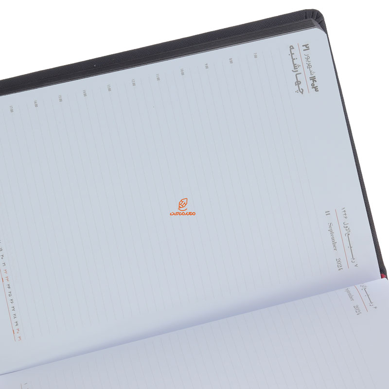 سالنامه (سررسید) 1403 وزیری مارس قهوه ای عرش (1)