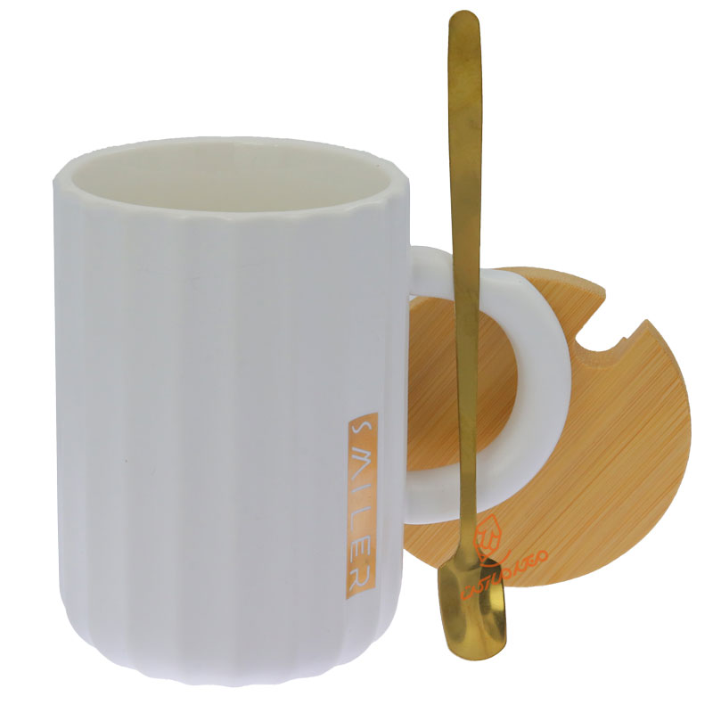 ماگ سفید درب چوبی (3)