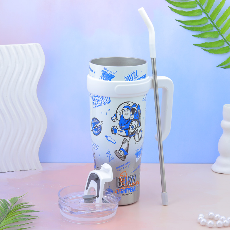 تراول ماگ دسته دار 1200 میل طرح داستان اسباب بازی (1).jpg