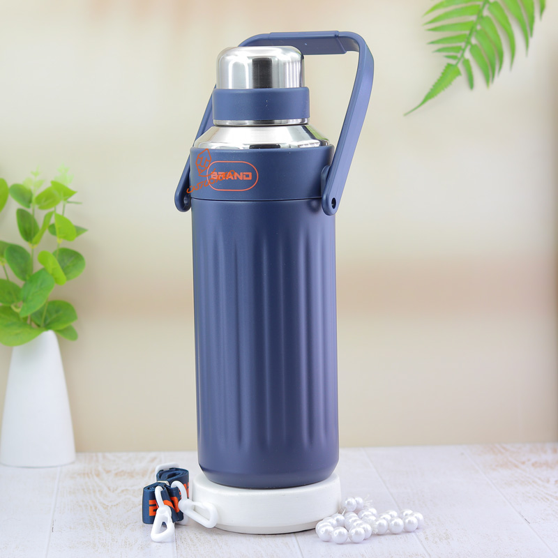 فلاسک 1500 میل دسته دار کد 7813 BRANDO (4).jpg