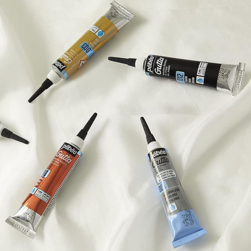 خمیر دورگیر مخصوص پارچه گوتا پ ب او PEBEO (1).jpg