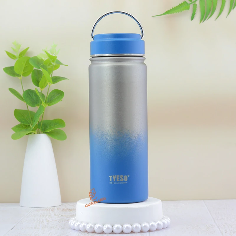 فلاسک مدل گرادیان 600 میل 8852 تایسو TYESO (1).jpg