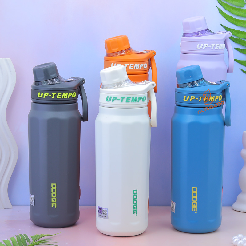 تراول ماگ مدل دکسین 520 میل کد 23650 دوج DODGE