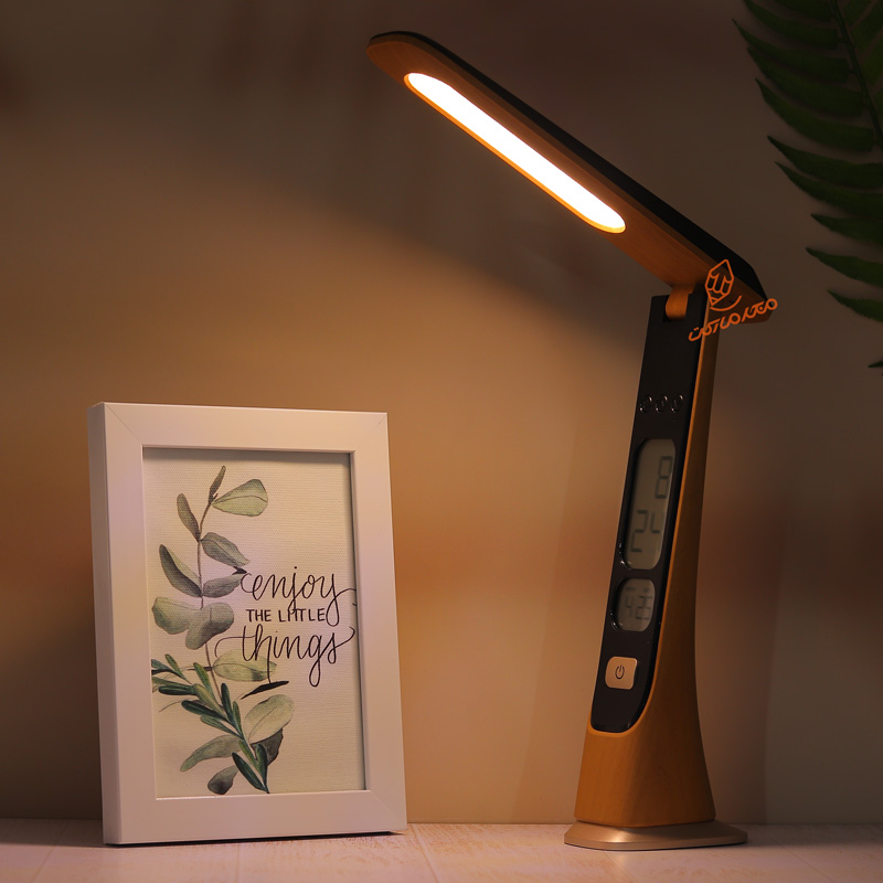  چراغ مطالعه تاشو مدل KP_U30C (1).jpg