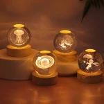  گوی کریستال پایه چوبی کوچک کد 757 (9).jpg