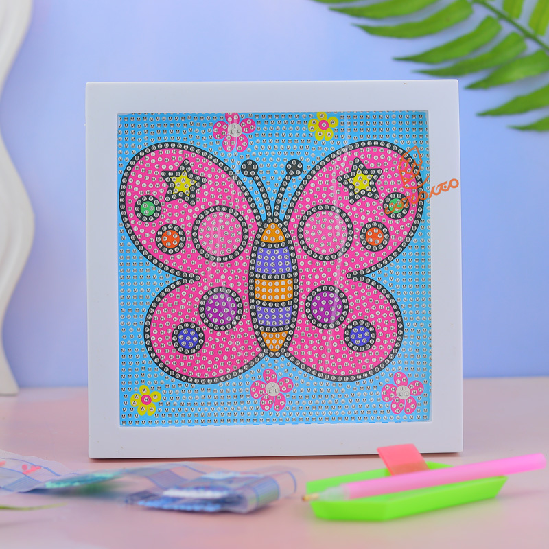 تابلو نقاشی الماسی طرح انیمیشن 1818 HDS 166 (6).jpg