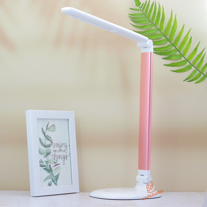 چراغ مطالعه رومیزی  مدل TGX-A913