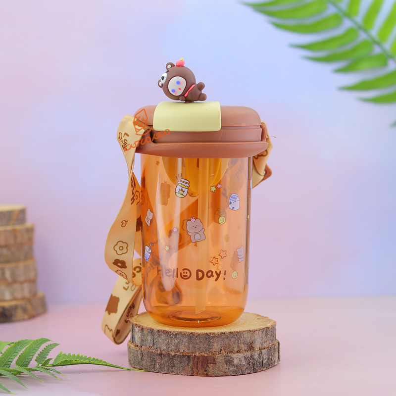 قمقمه فانتزی کد 10052 گنجایش 0.45 لیتر MTUTUI (3).jpg