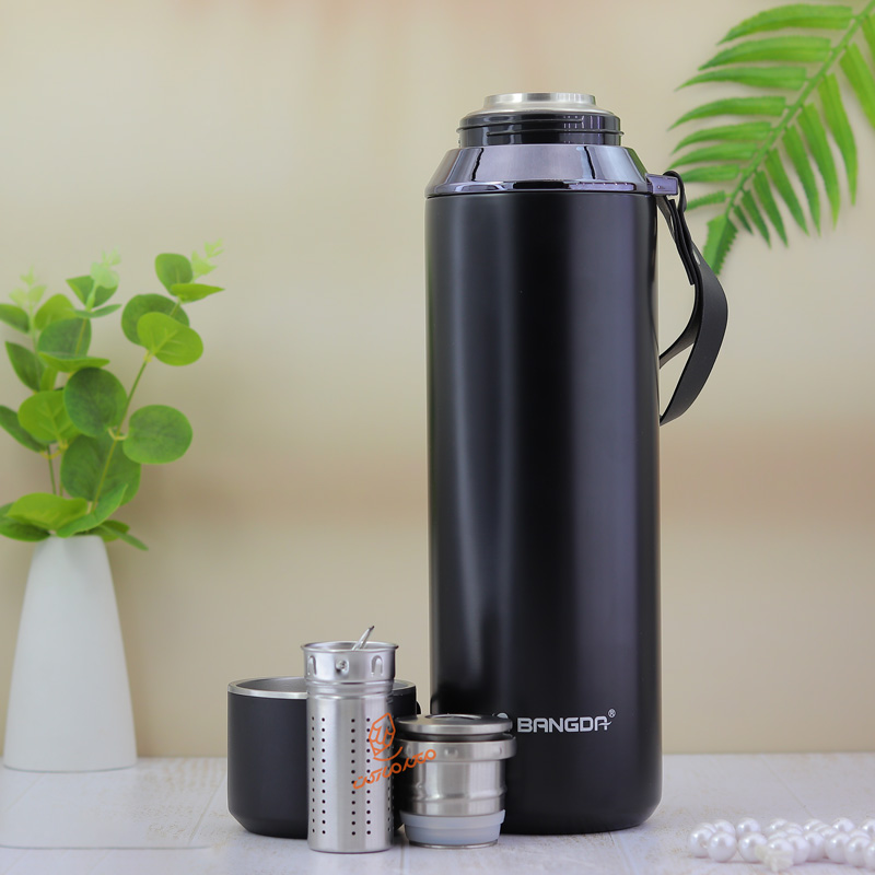 فلاسک درب استیل 1.5 لیتر BANGDA (4).jpg