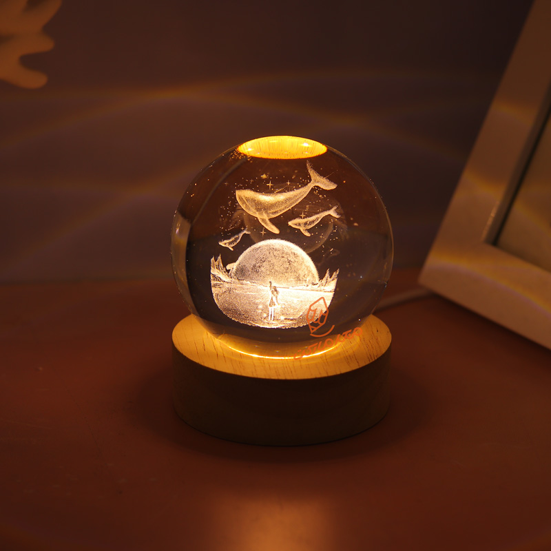  گوی کریستال پایه چوبی کوچک کد 757 (5).jpg