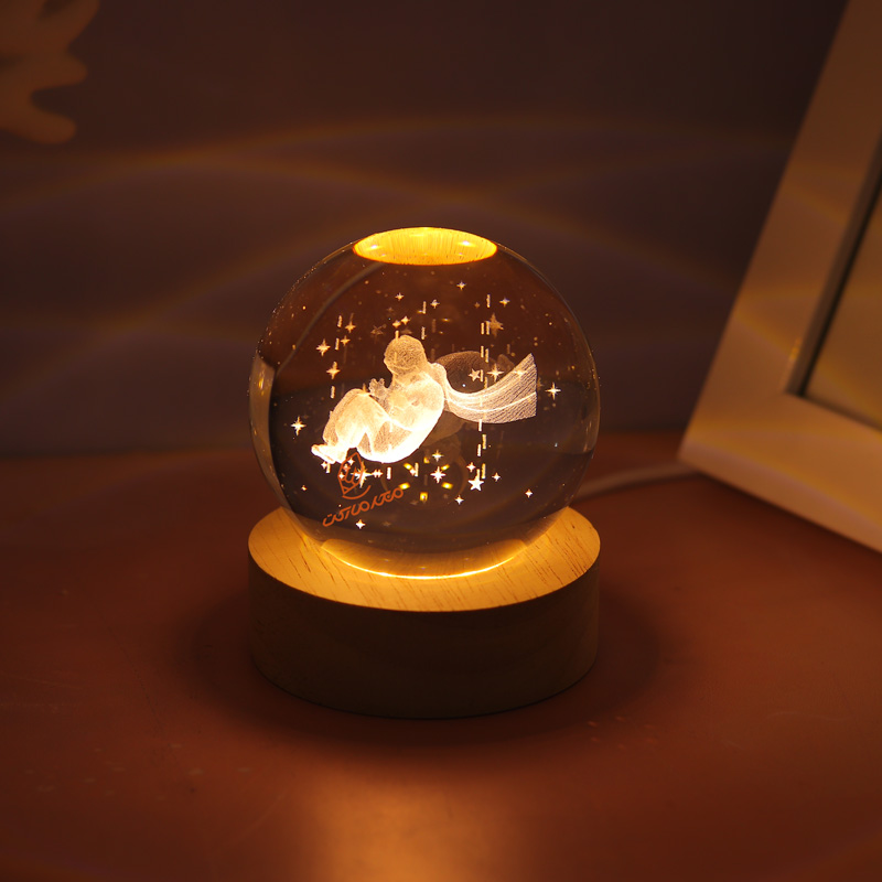  گوی کریستال پایه چوبی کوچک کد 757 (6).jpg