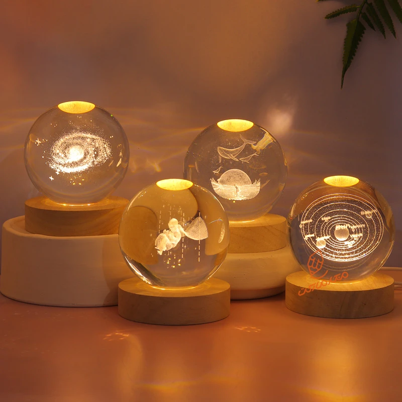گوی کریستال پایه چوبی بزرگ کد 756 (2).jpg