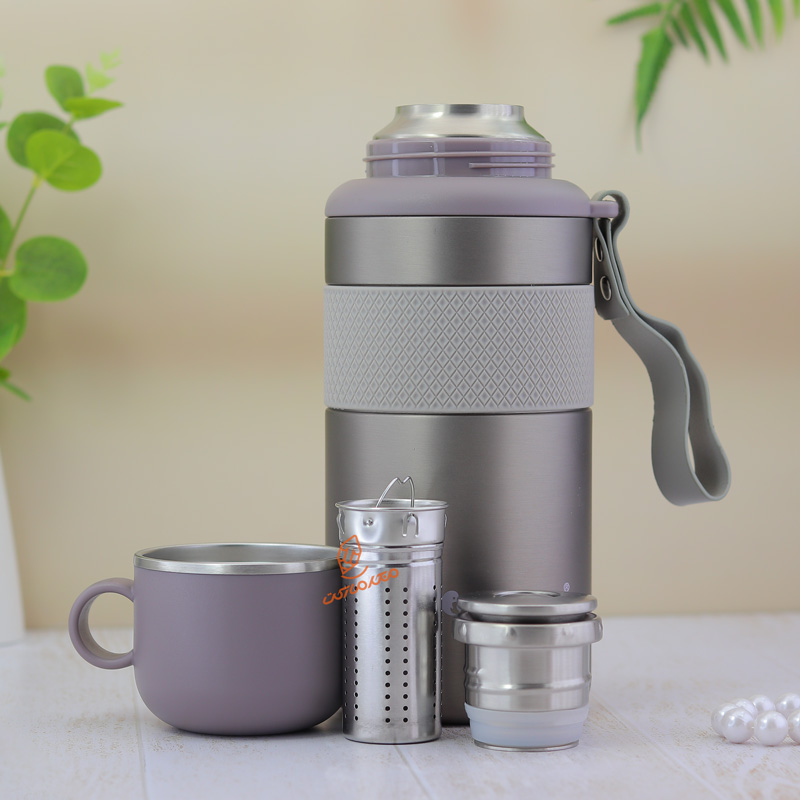 فلاسک دور سیلیکونی 950 میل کد 1112