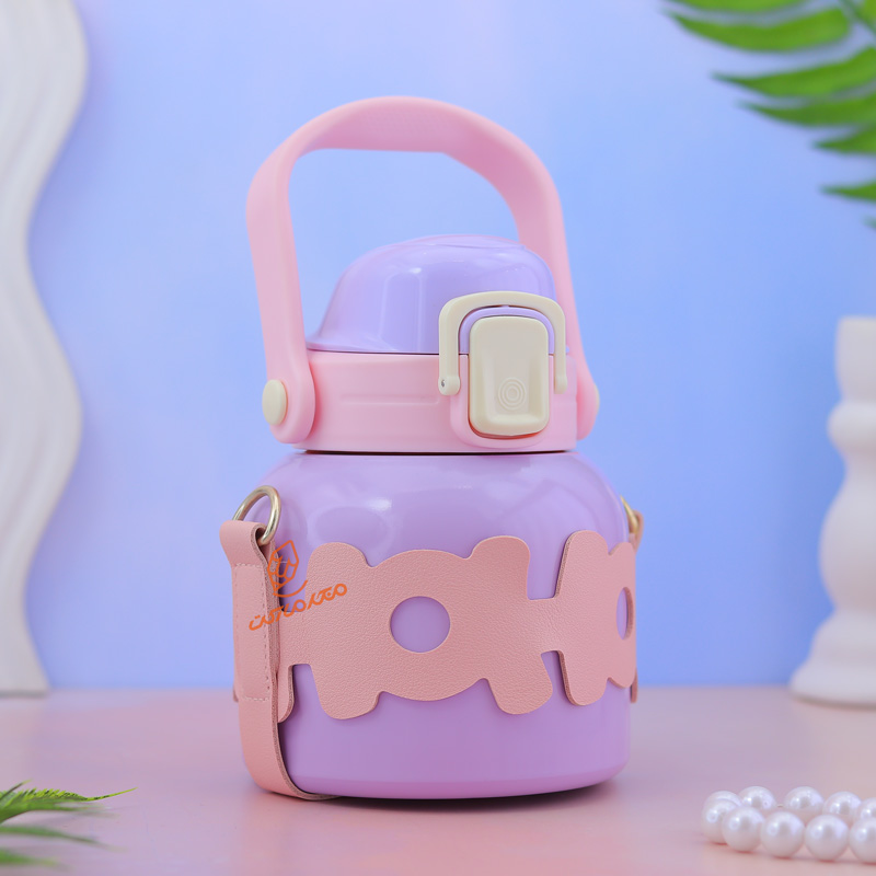 فلاسک فانتزی دسته دار 1099 گنجایش 0.7 لیتر Bear Boss