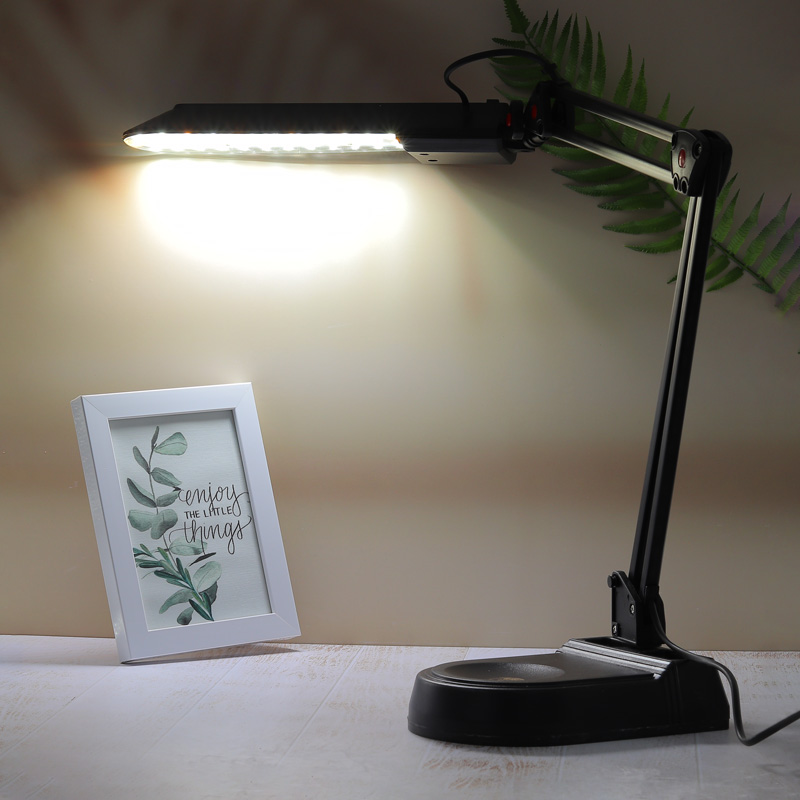 چراغ مطالعه رو میزی پر نور مدل 107B کریم زاده (1).jpg