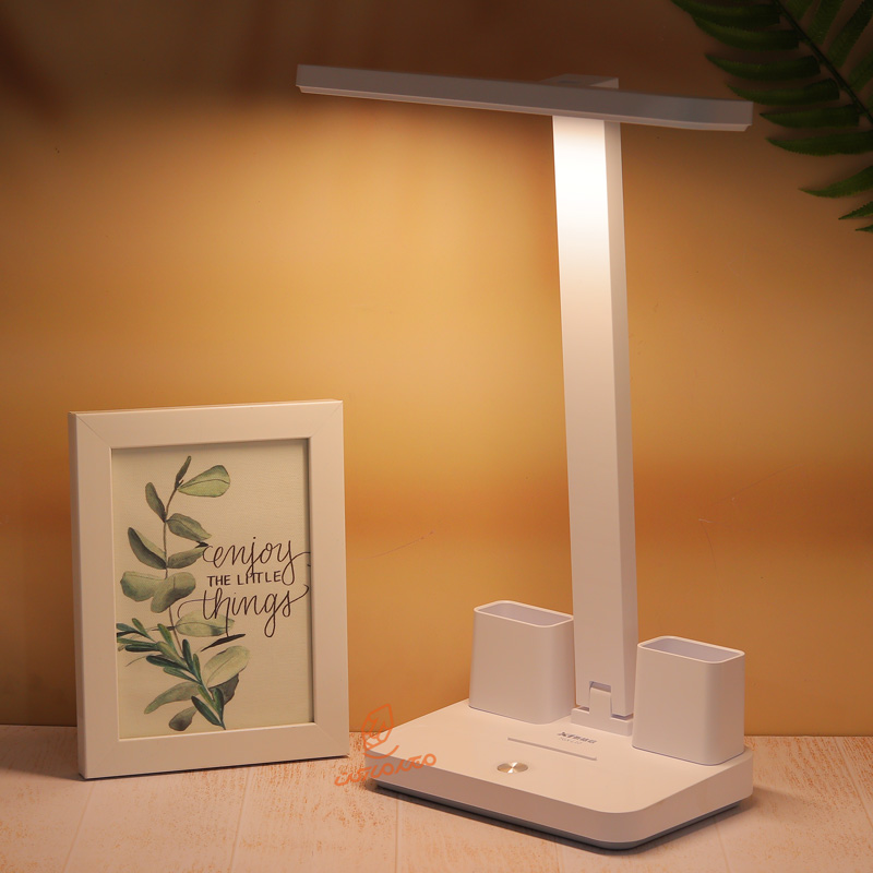 چراغ مطالعه رومیزی تاشو مدل وایرلس TGX-L10 (5).jpg