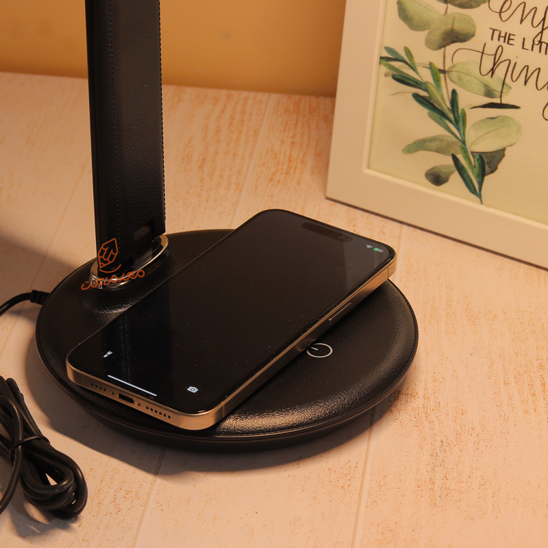 چراغ مطالعه رومیزی تاشو مدل وایرلس کد TGX-A923 (6).jpg