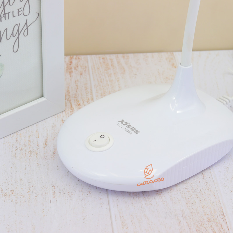 چراغ مطالعه رومیزی مدل کلاسیک TGX-7936A (4).jpg