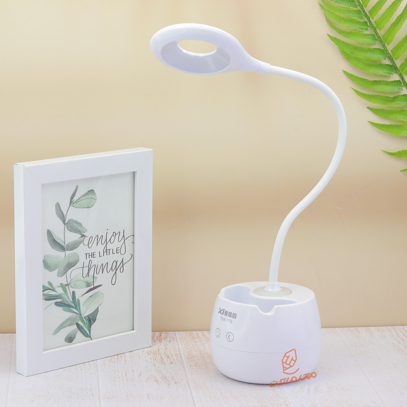 چراغ مطالعه رومیزی جاقلمی دار کد TGX-772