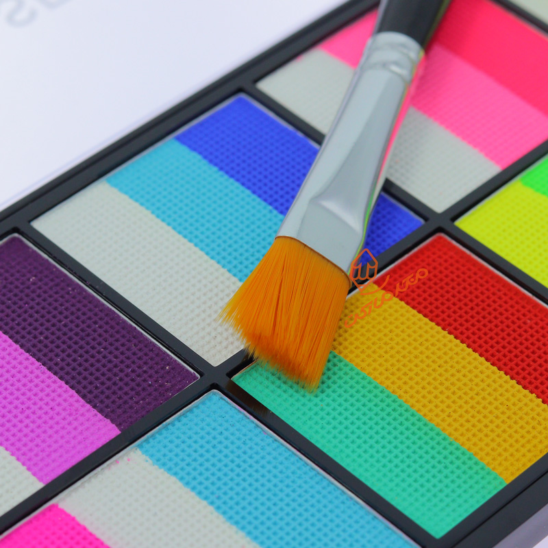 ست گریم صورت و بدن 18 رنگ کد 7462 (7).jpg