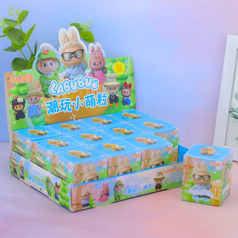 فیگور سورپرایزی کوچک مدل لبوبو la-521